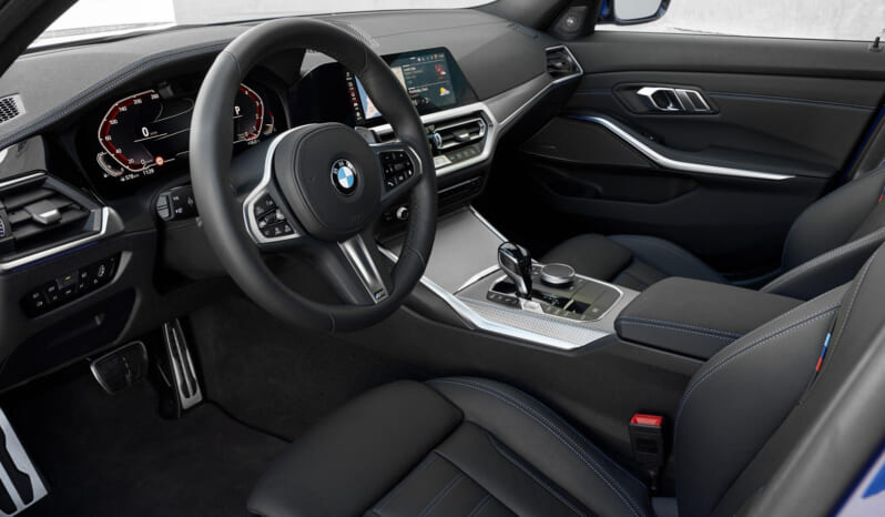 BMW 330i Sport full